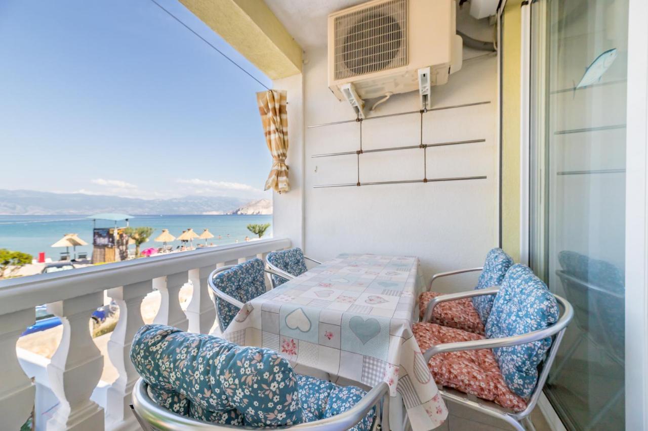 Beach Holiday Baska Ngoại thất bức ảnh